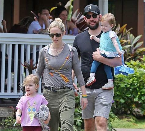 emily blunt children photos